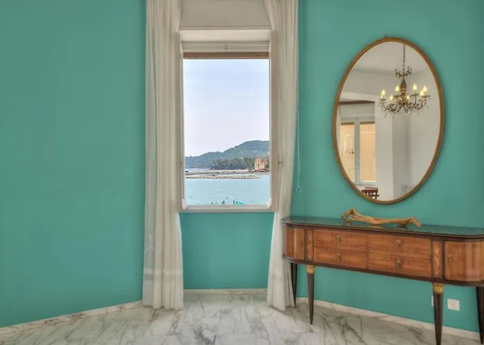 Carolina Les Pieds Dans L'eau Apartmán Rapallo